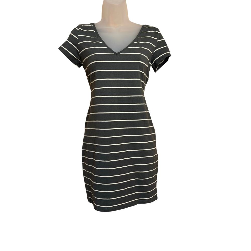 Gap basic green striped v neck nautical t shirt dress knee length sz Medium